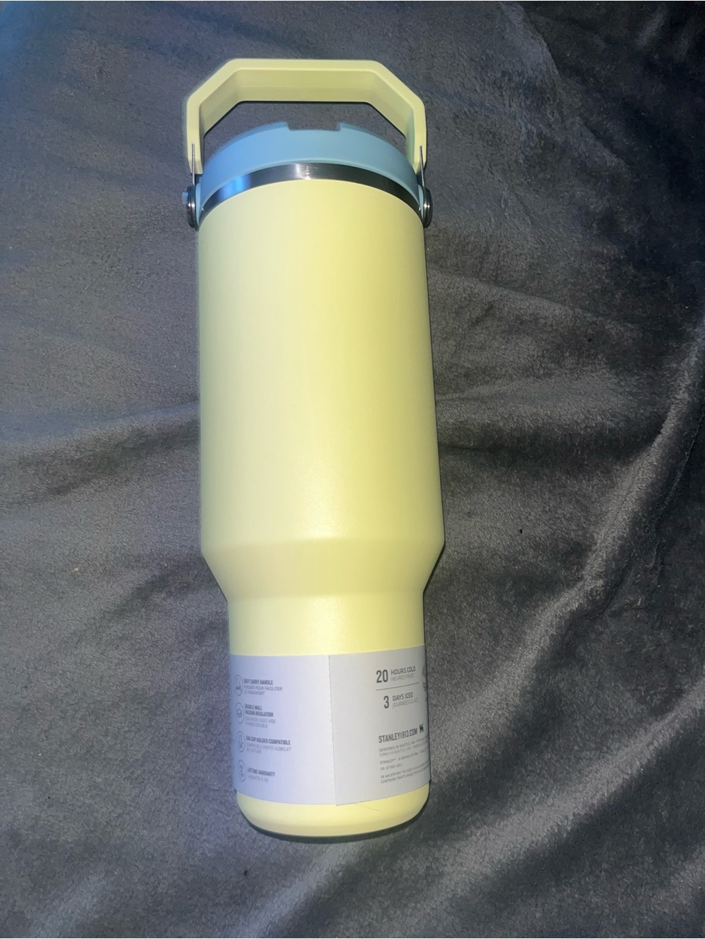Stanley The IceFlow Flip Straw 2.0 Tumbler 40oz - Picture 2 of 8